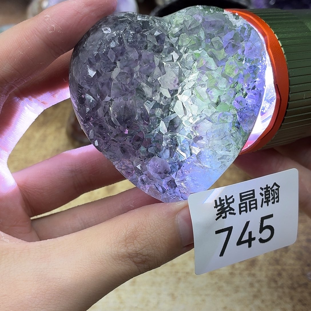 紫晶大型摆件（非配饰）未镶嵌