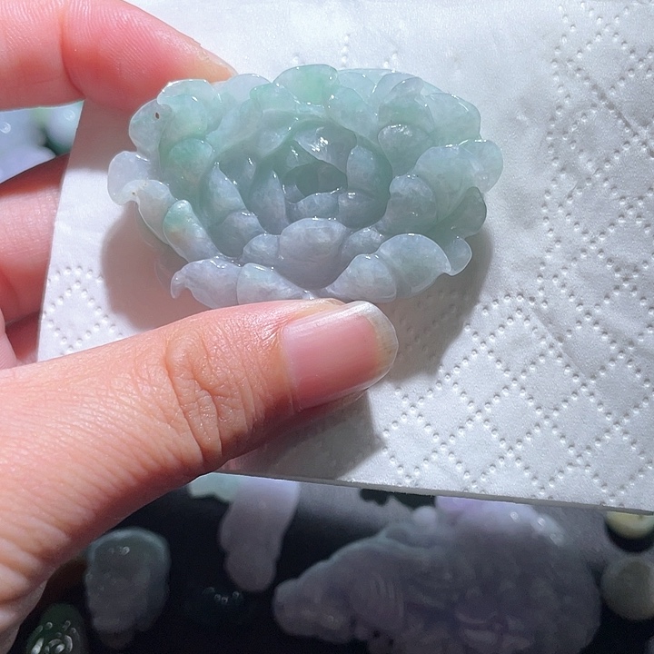 颈饰未镶嵌翡翠天