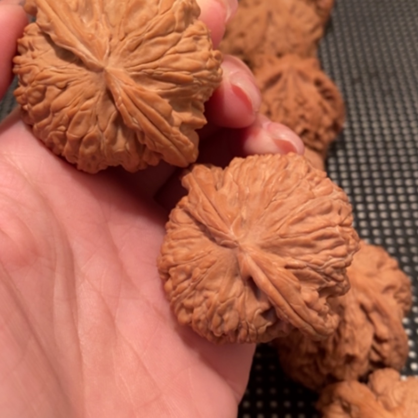 【闪购商品】吊坠文玩核桃主****人白