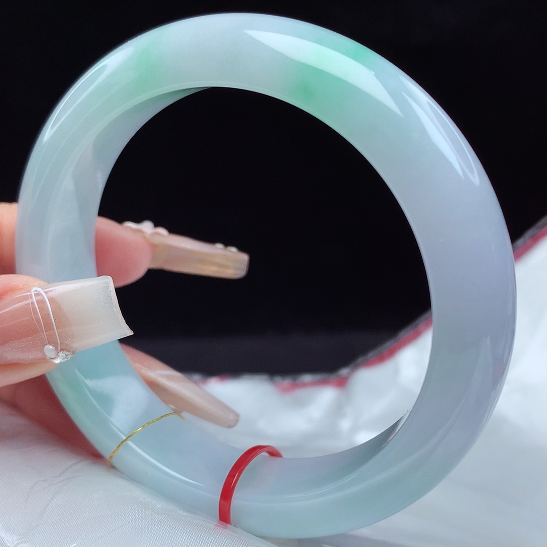 翡翠手镯未镶嵌57圈7362