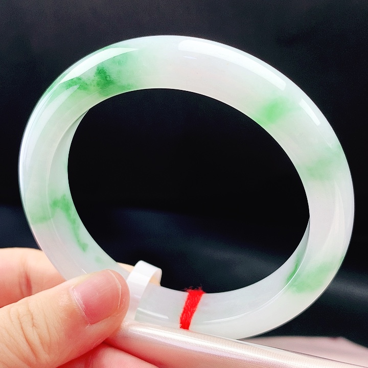 未镶嵌手镯翡翠58圈