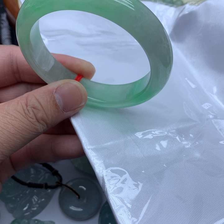 雨***旺一物一图，手镯58圈口