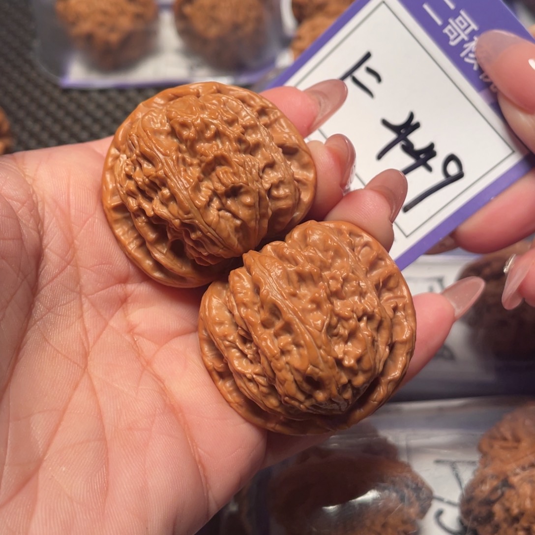 文玩核桃把件449号白狮子40