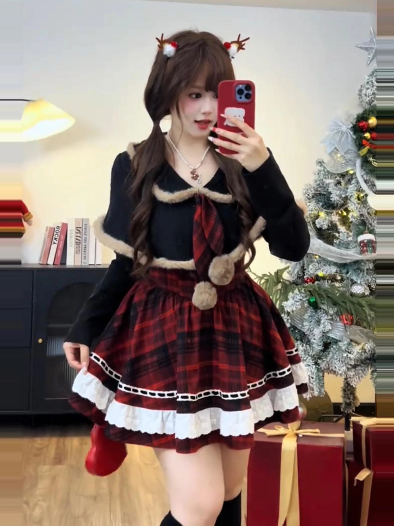 学院风毛绒拼接斗篷套装女秋冬胖mm显瘦甜美格子半身裙两件套