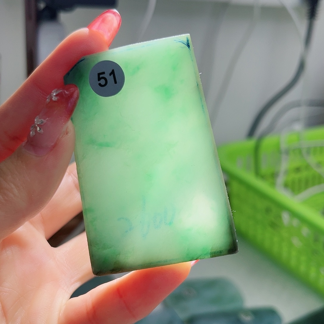 定制翡翠未镶嵌翡翠