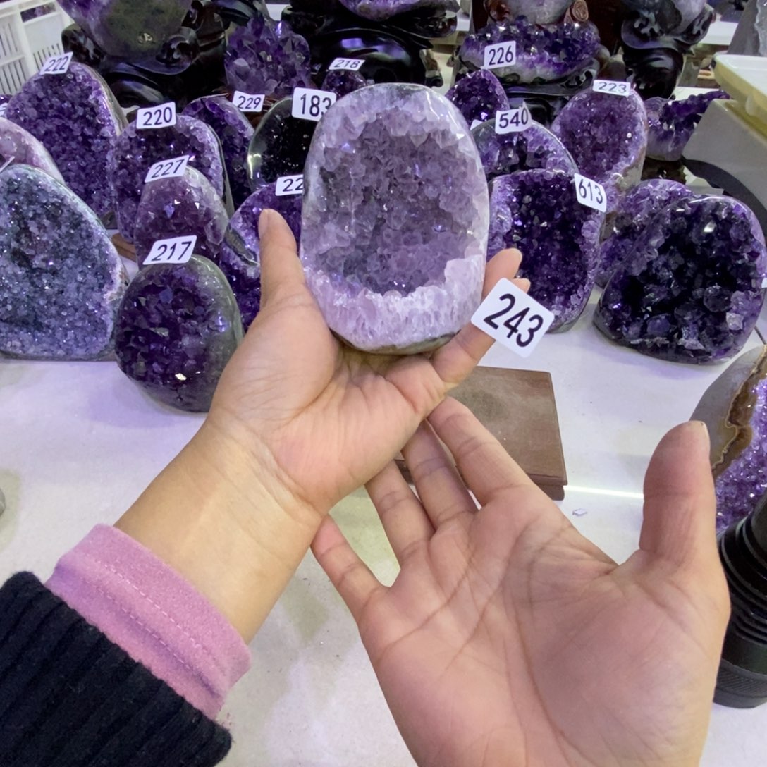 未镶嵌大型摆件（非配饰）紫晶