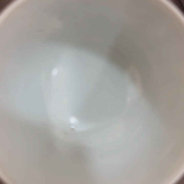 紫砂茶杯非常美丽漂亮的物品