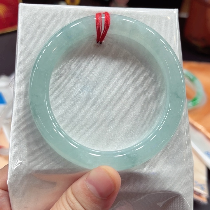 翡翠手镯未镶嵌54,5圆