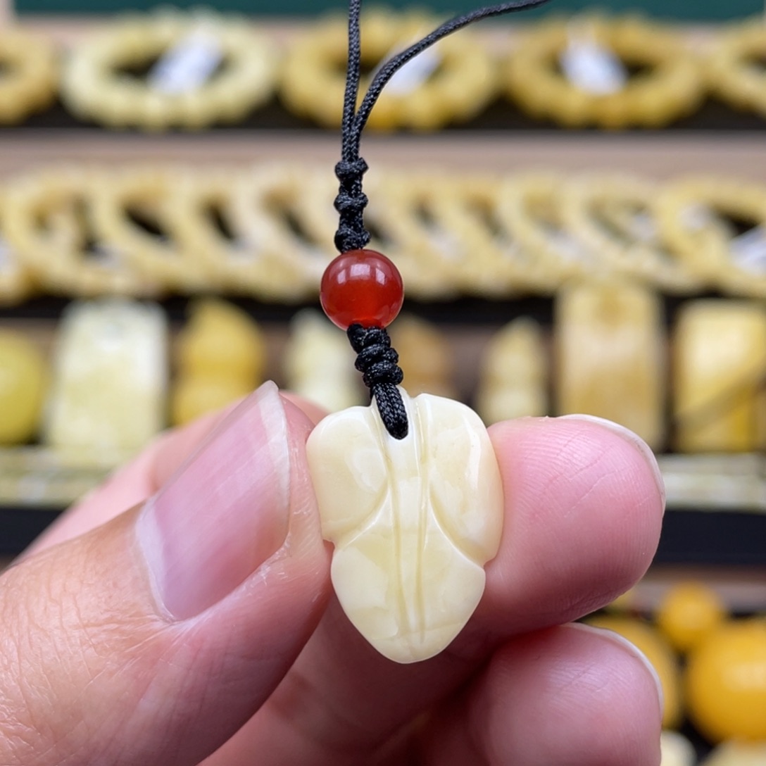 琥珀裸石未镶嵌琥珀蜜蜡