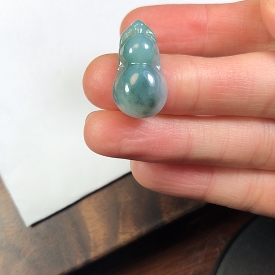 翡翠未镶嵌颈饰缅甸A货，每天下午1点半开播