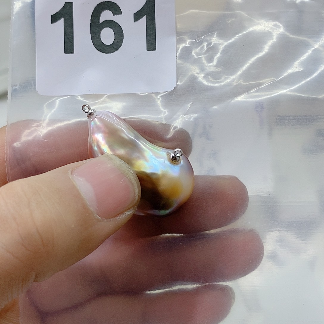 淡水珍珠颈饰合金