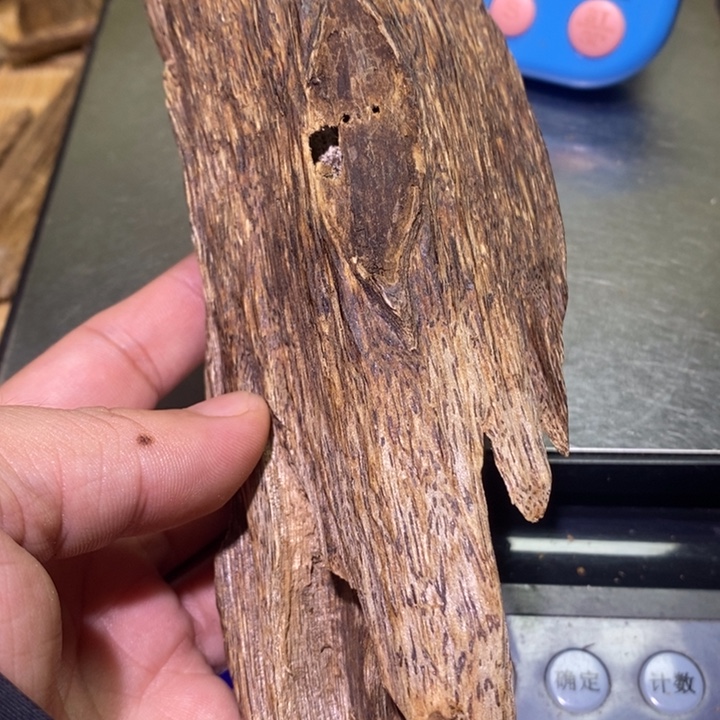 打***魚沉香碎屑沉香海南