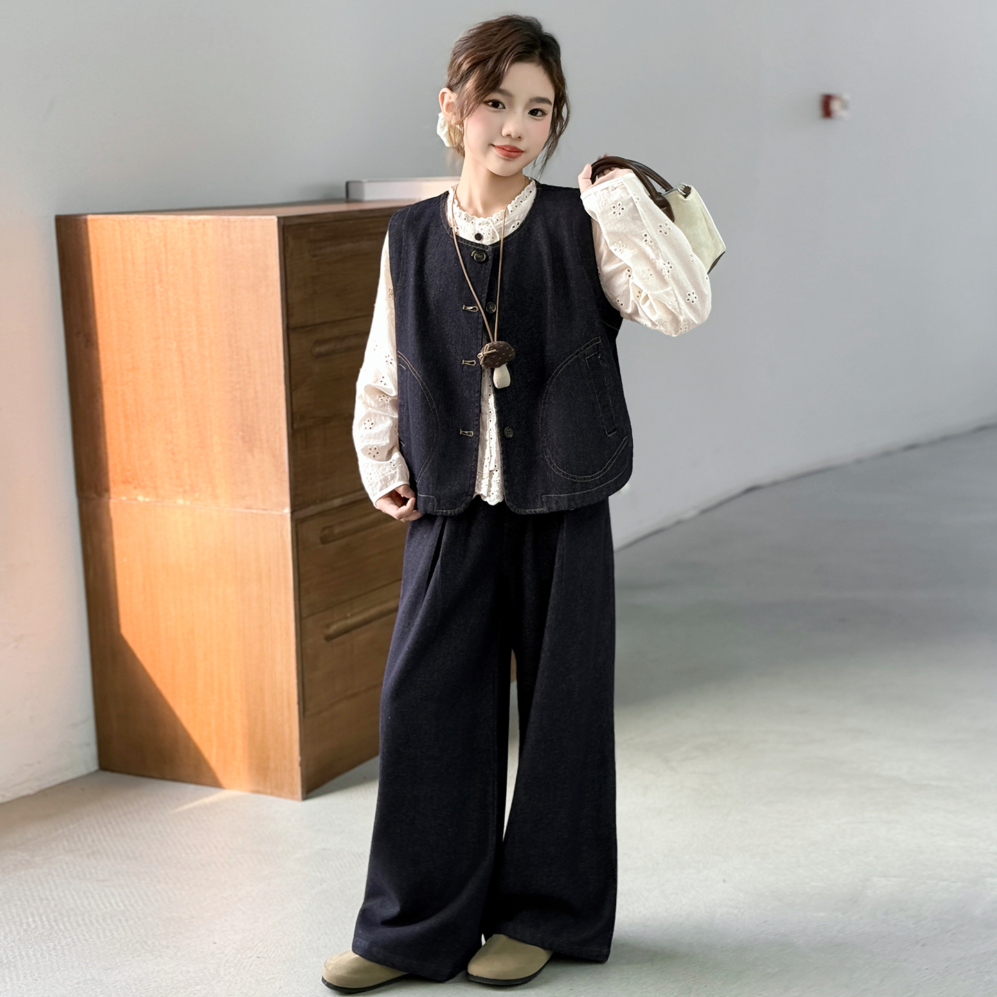 单排扣百搭套装秋季少女风复古花边牛仔时尚休闲设计感宽松三件套