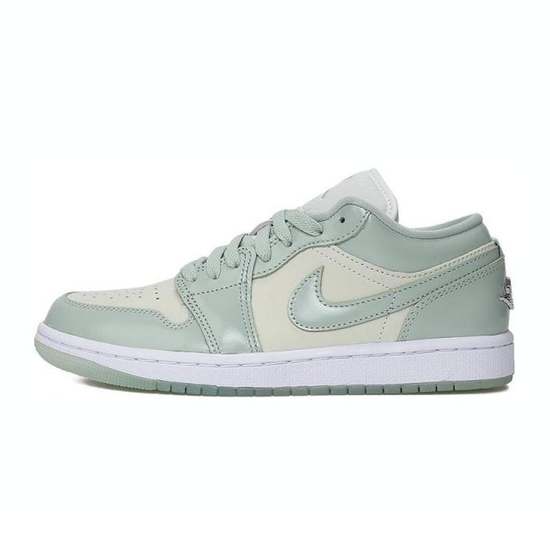 Nike耐克女子AIRJORDANAJ1运动鞋百搭时尚休闲篮球鞋HF4078-100