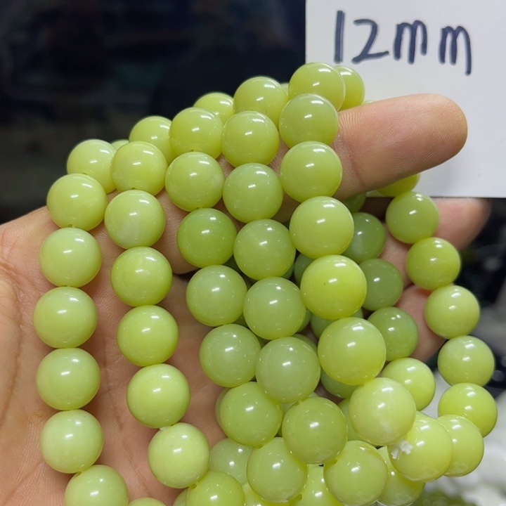 蛇纹石玉手串未镶嵌