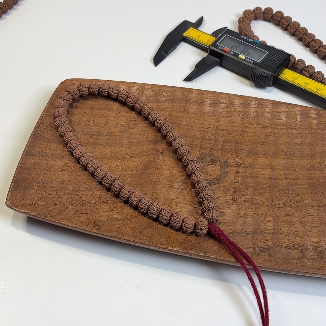 L***L吊坠金刚菩提老树王