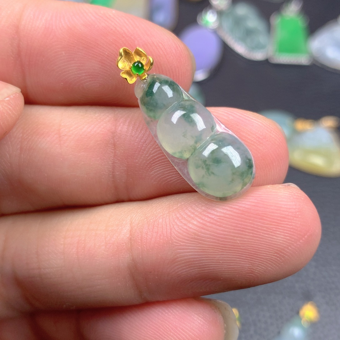 【闪购商品】翡翠18K金镶嵌颈饰翡翠