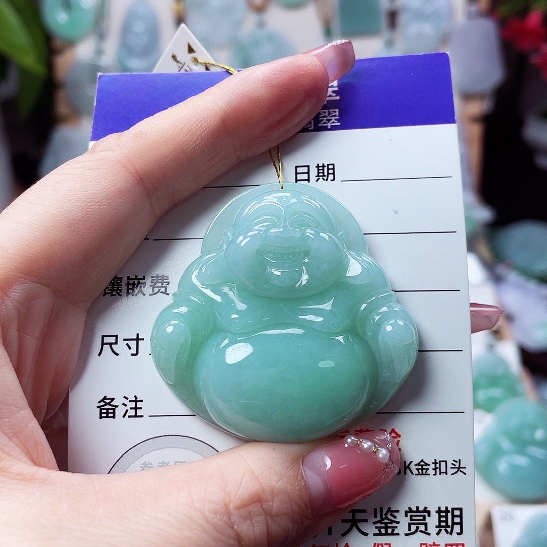 翡翠未镶嵌颈饰佛公22