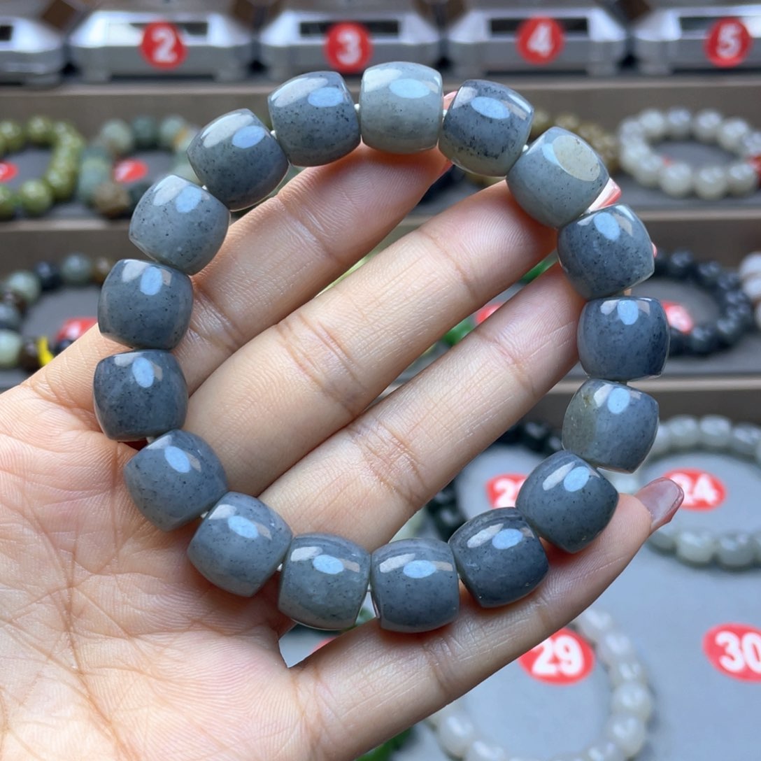 和田玉手链未镶嵌