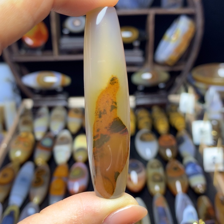 玛瑙/玉髓颈饰未镶嵌