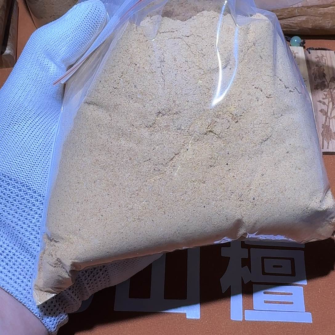 檀香木迈索尔老山车珠粉跟锯木粉