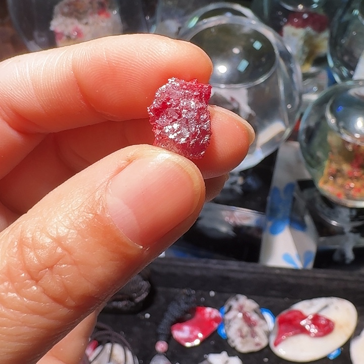 夜***魅天然辰砂天然朱砂原矿石