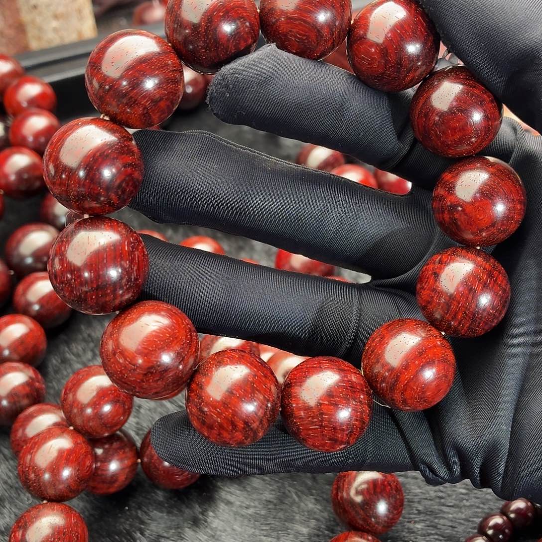 楚***哥小叶紫檀手串/手链原汁原味