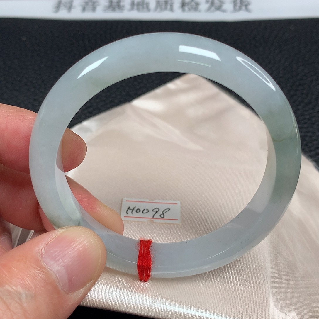 翡翠未镶嵌手镯天然翡翠手镯