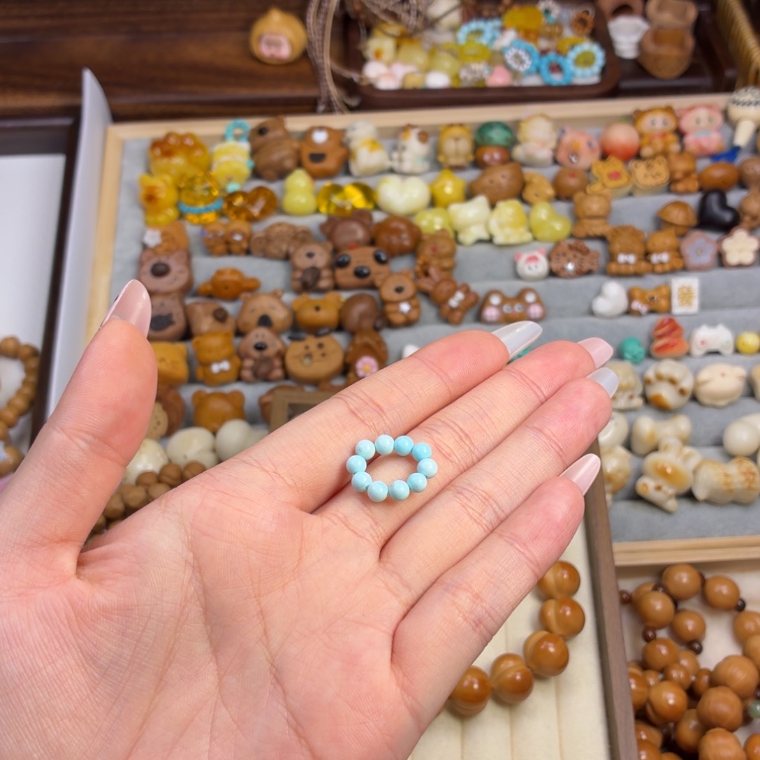 吼***哈猴头核桃手串卡环浅蓝