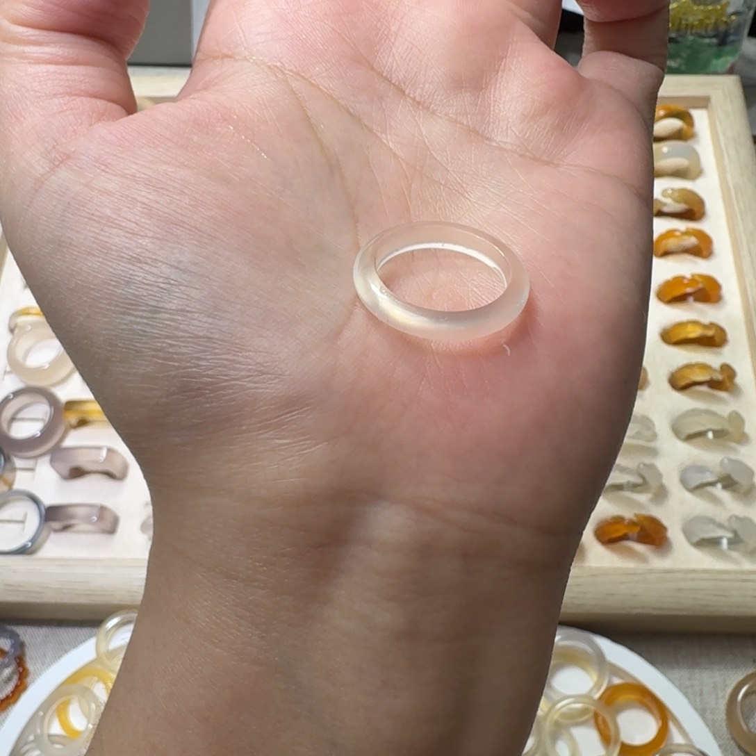 未镶嵌戒指玛瑙/玉髓762港13