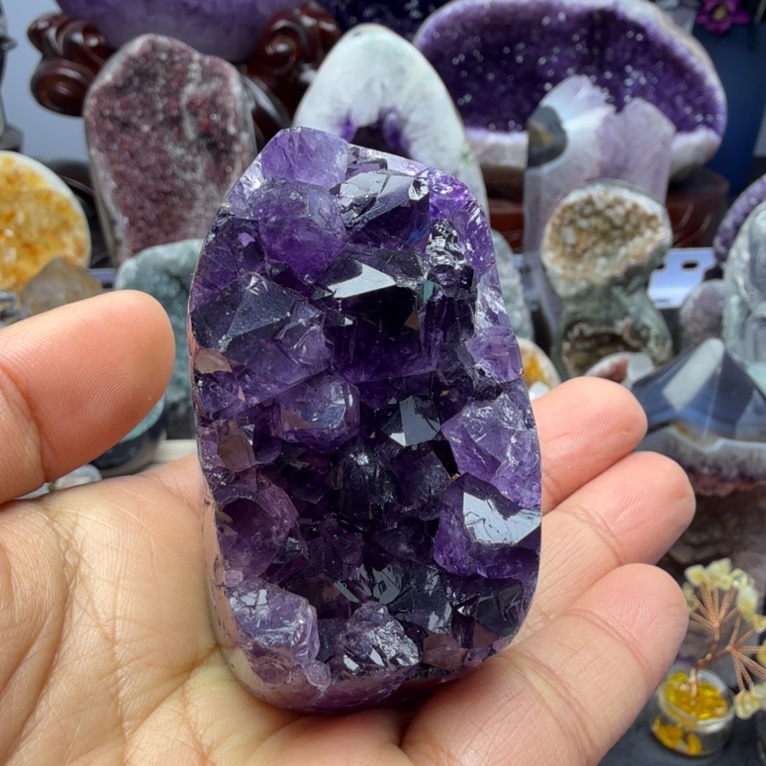 未镶嵌紫晶摆件微瑕放漏