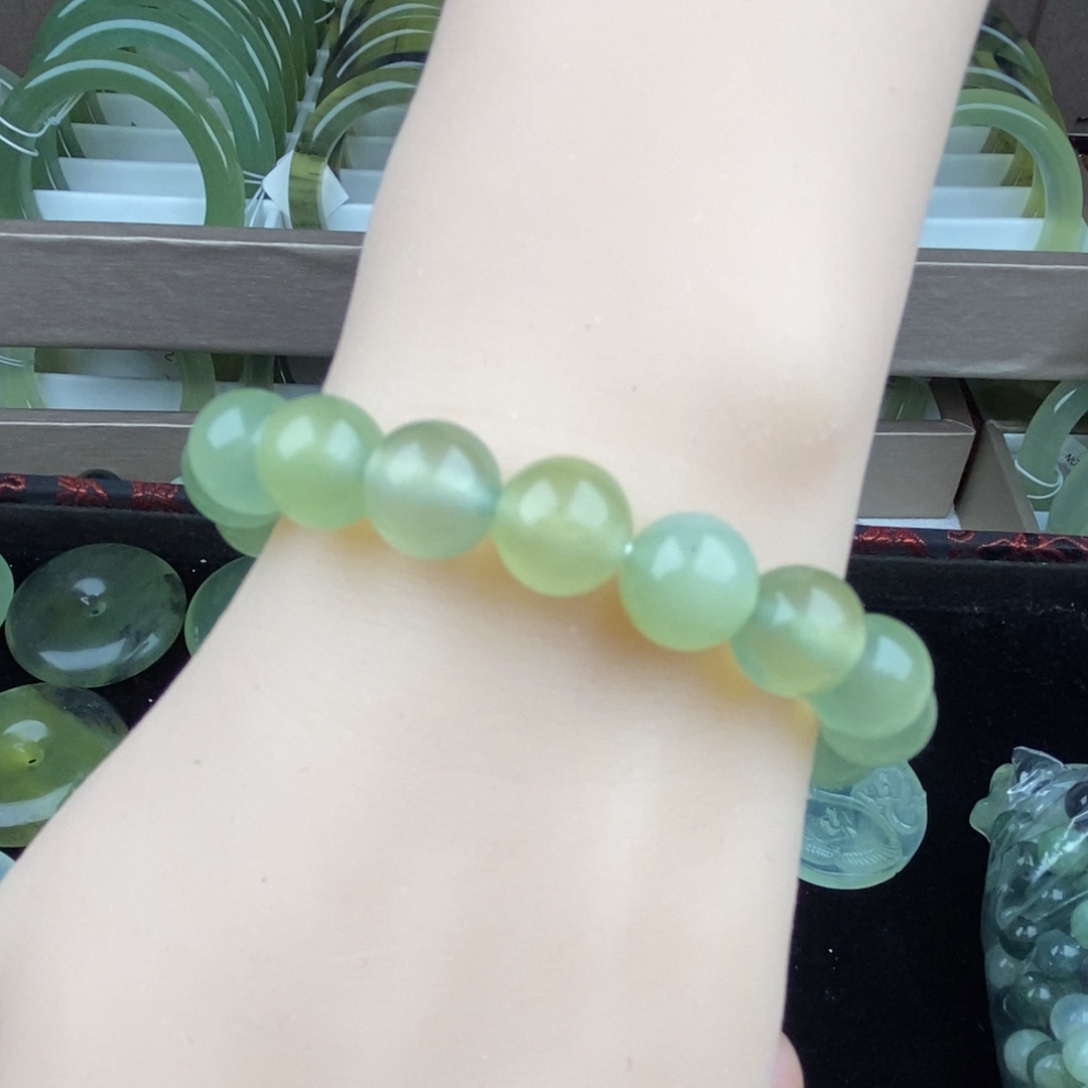 ****疤蛇纹石玉未镶嵌手链