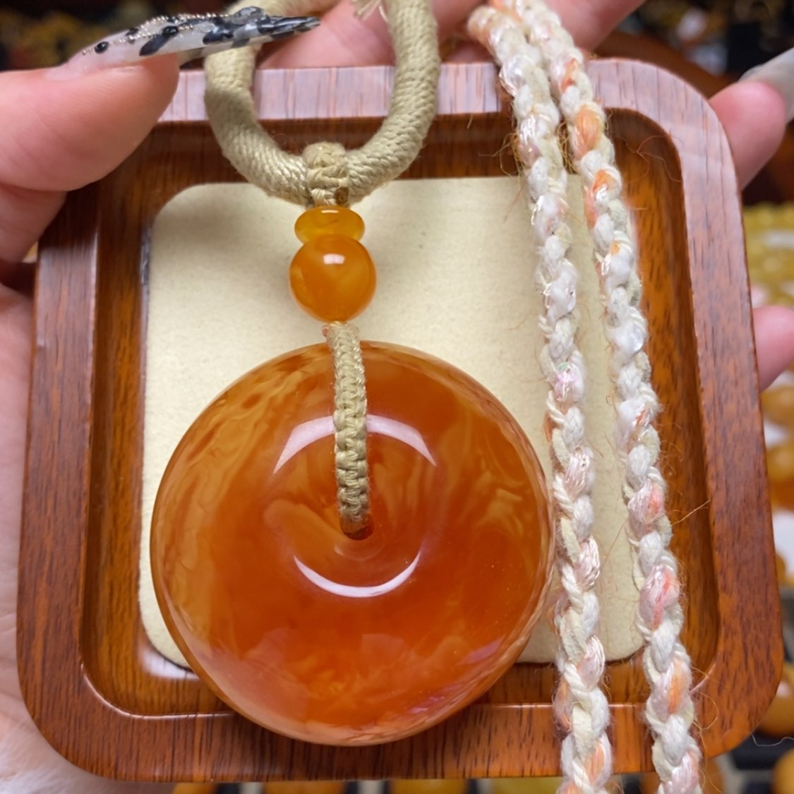 【闪购商品】蜜蜡颈饰未镶嵌项链