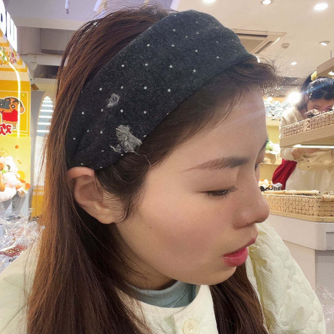 皮质非金属深灰色波点发箍