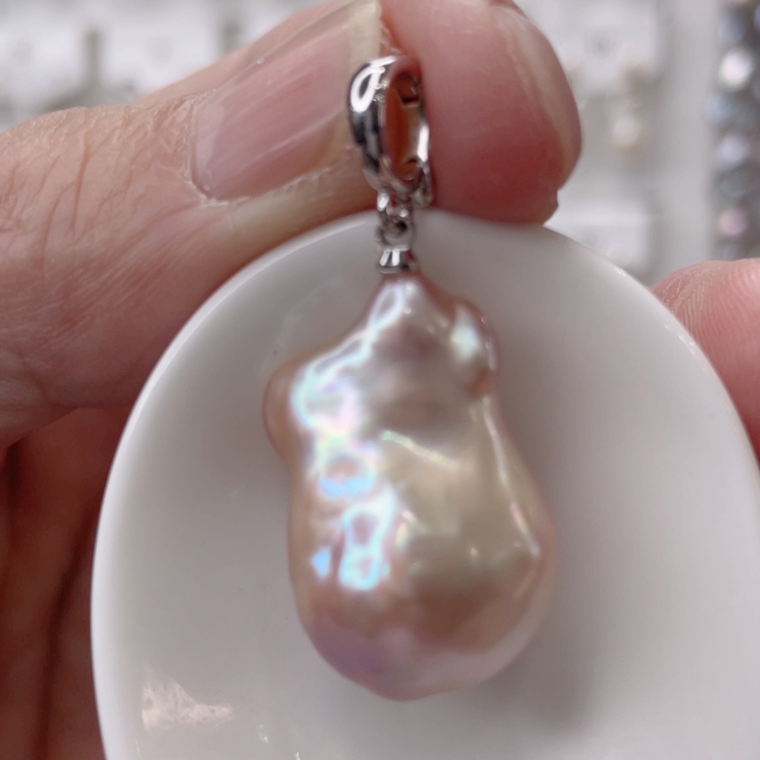 颈饰未镶嵌淡水珍珠