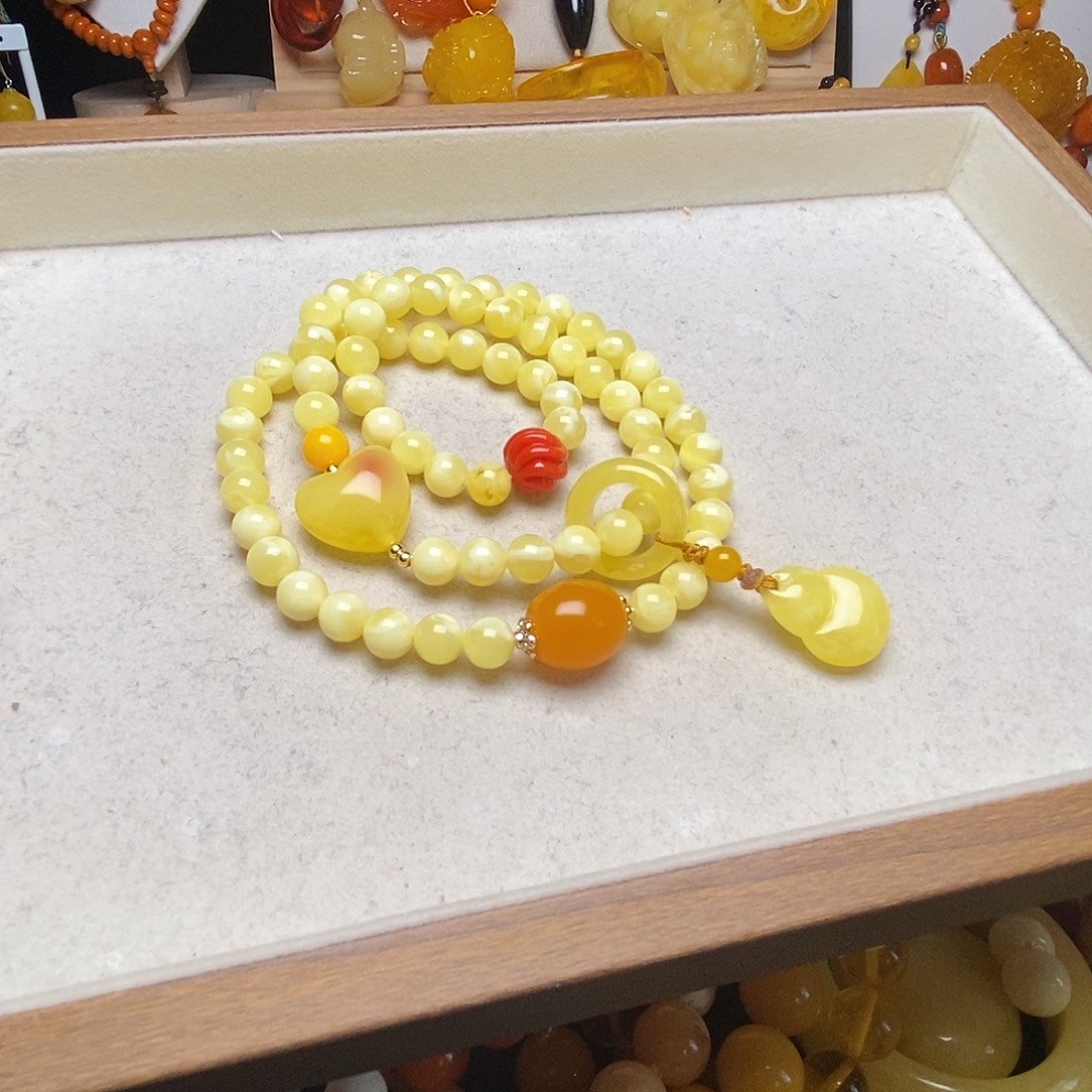 精品设计搭配项链