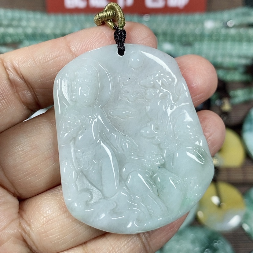 【闪购商品】翡翠颈饰未镶嵌玉吊坠翡翠玉山水自在观音