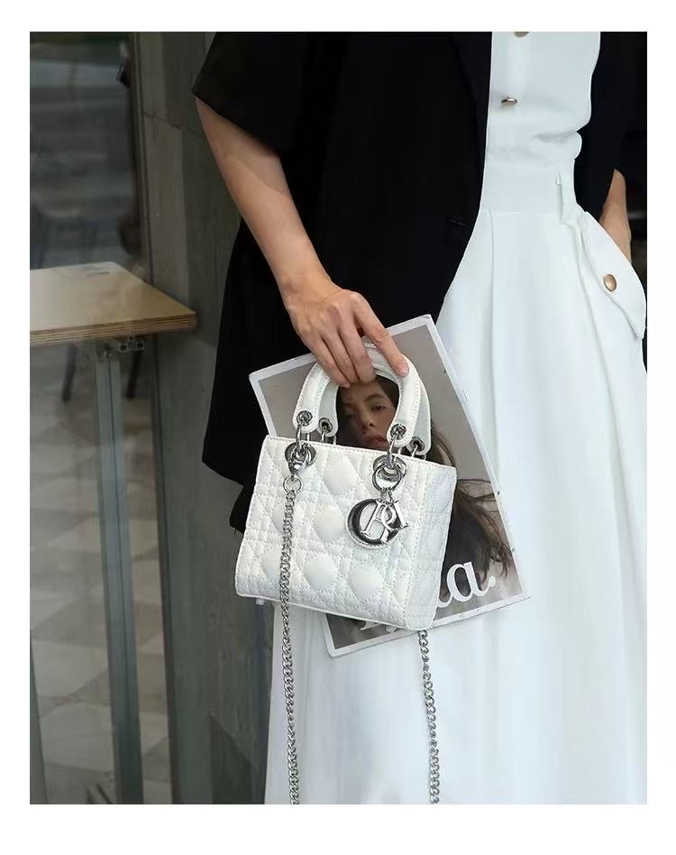 2025秋冬新款休闲时尚百搭简约复古小众韩版通勤单肩手提斜挎包17