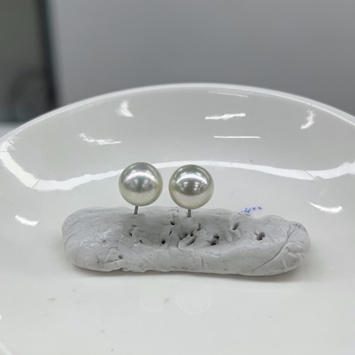 银S925镶嵌耳饰海水珍珠8-9m