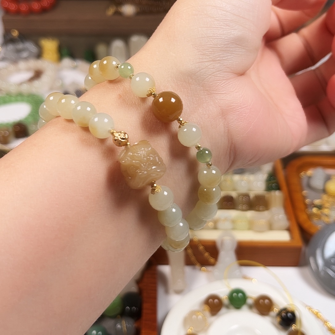 和田玉18K金镶嵌手链和田玉