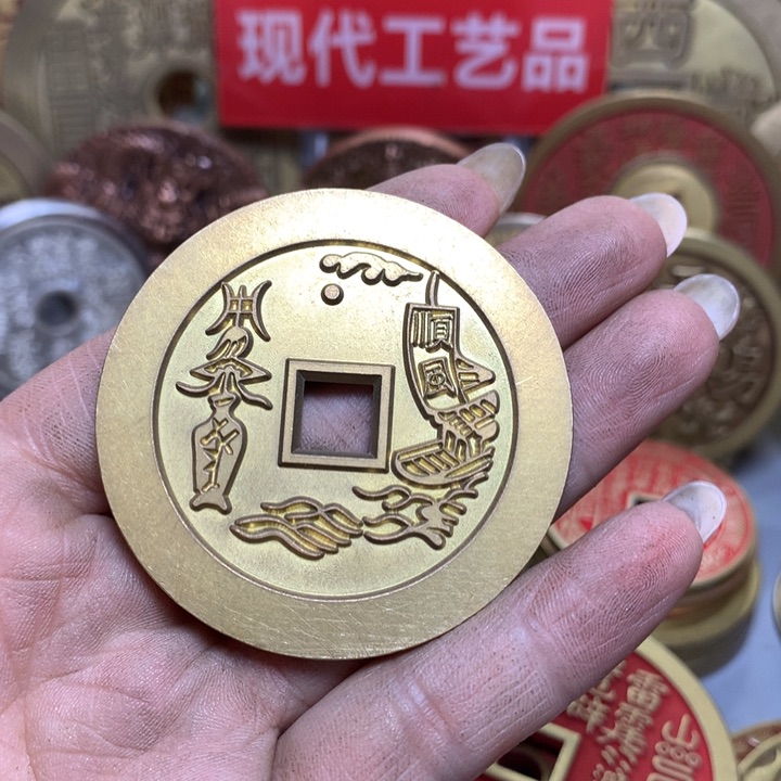 铜吃****ฅ现代工艺品花钱99