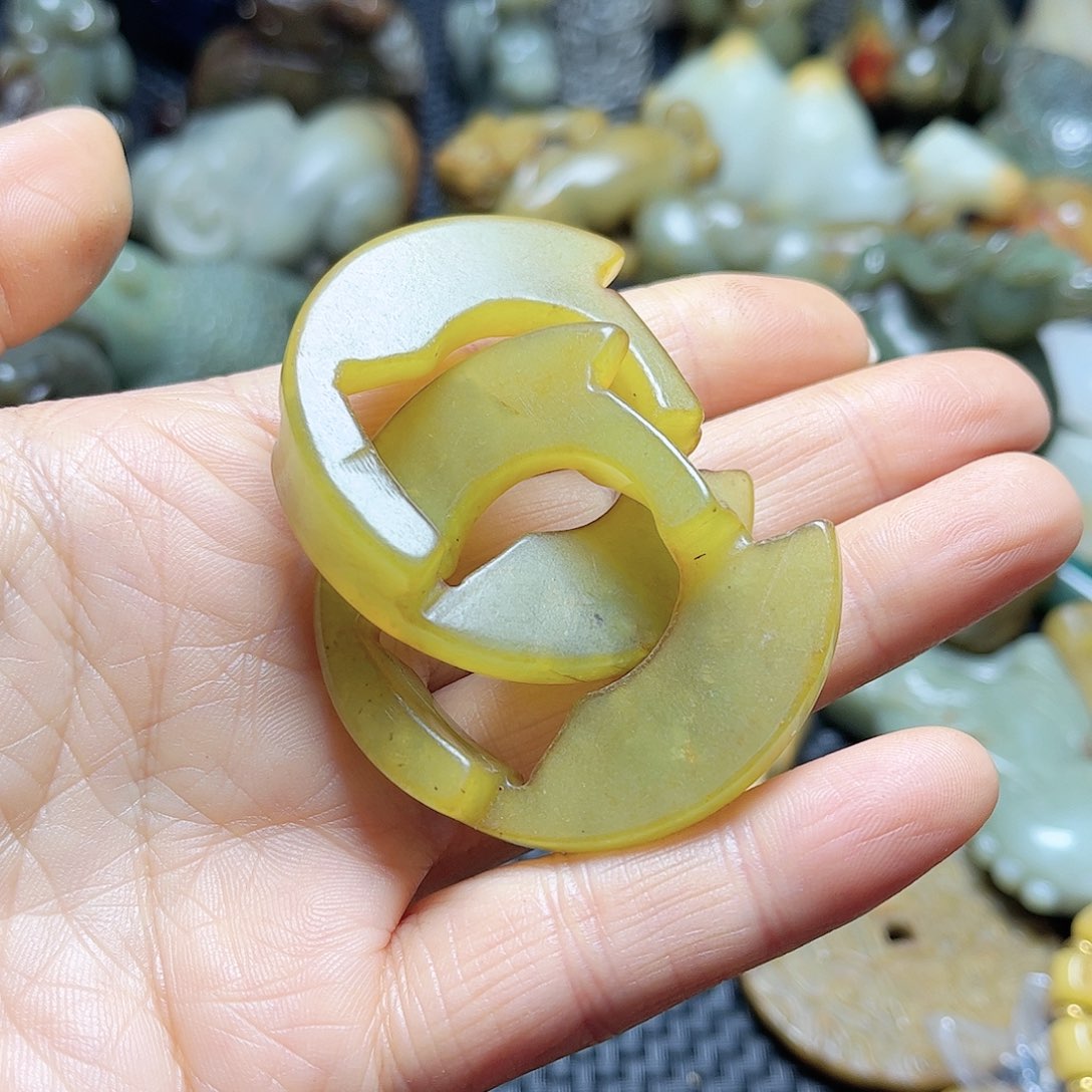 白玉菩提吊坠摆件
