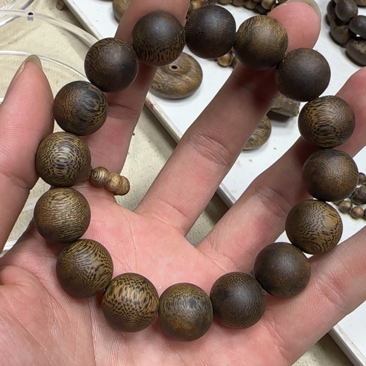 沉香木手串奇楠沉香圆珠单圈1.4-19g高货
