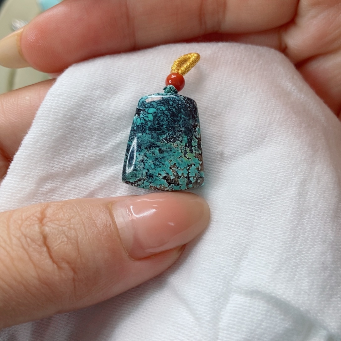 未镶嵌南红玛瑙珠宝奇石
