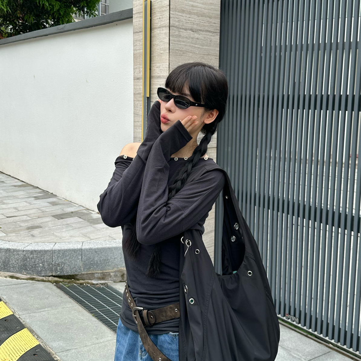 DBAIII 斜领长袖常规立体装饰T恤户外休闲ins潮流小众
