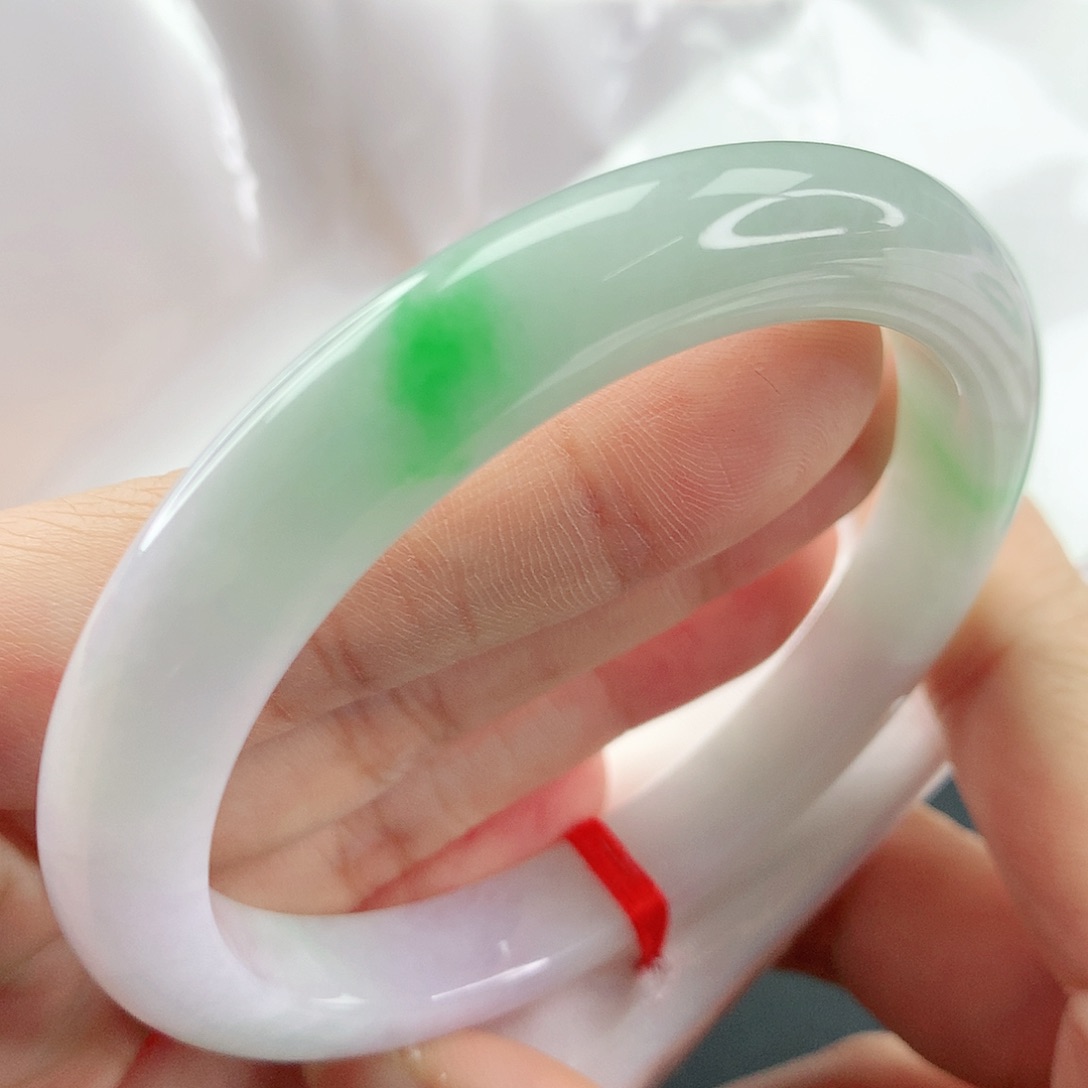 翡翠手镯未镶嵌，249