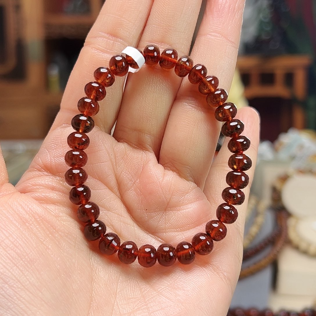 琥珀未镶嵌裸石抚顺琥珀七10599