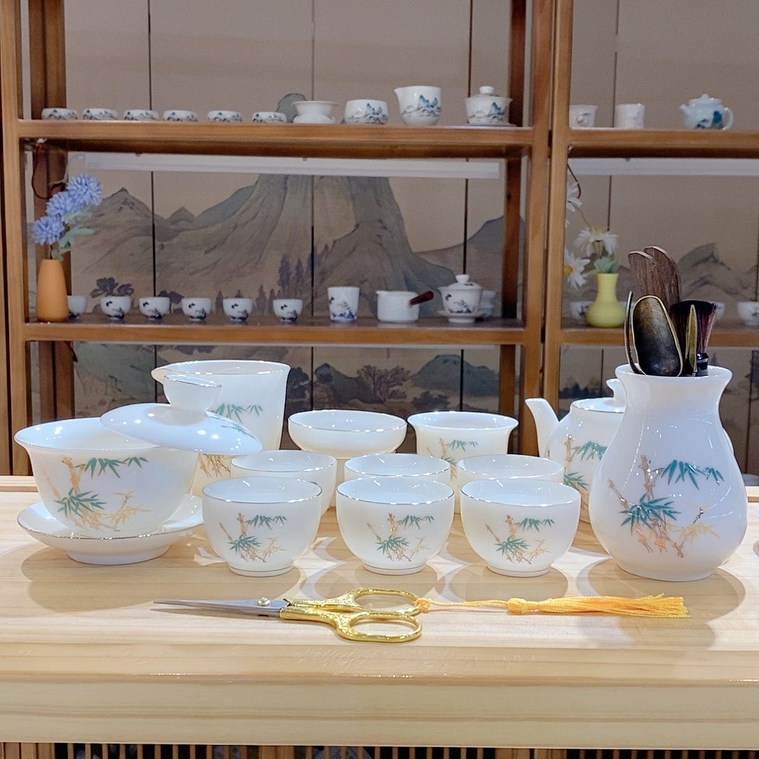 墨城羊脂玉瓷茶具套装