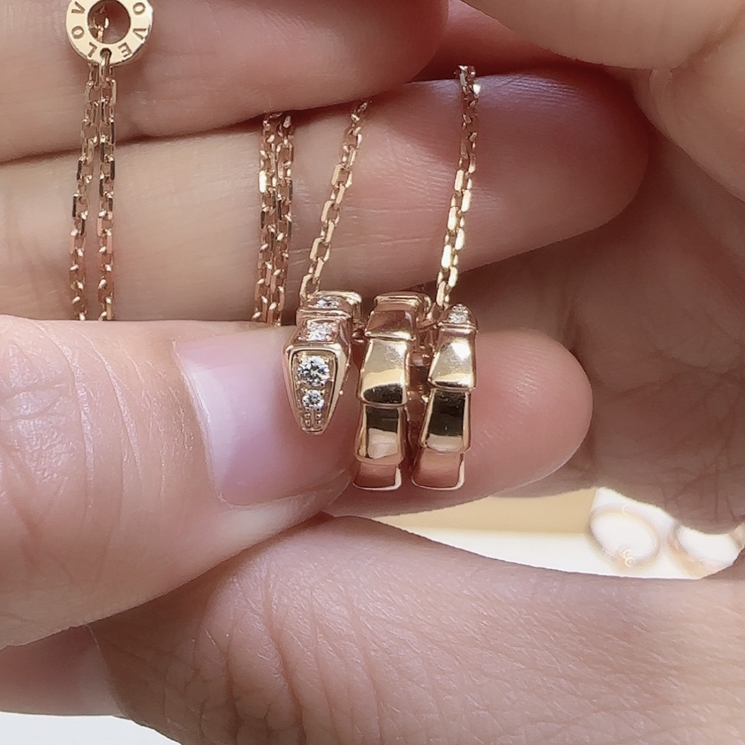 项链18K金镶嵌天然钻石