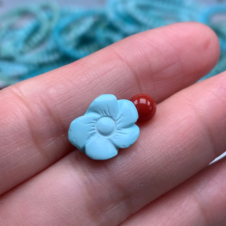 风***韵南红玛瑙未镶嵌珠宝奇石